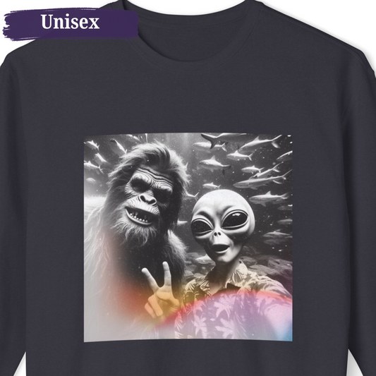 Aquarium Hawaiian Shirt Alien Bigfoot Unisex Crewneck Sweatshirt