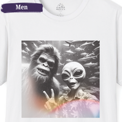 Aquarium Hawaiian Shirt Alien Bigfoot Men's T Shirt