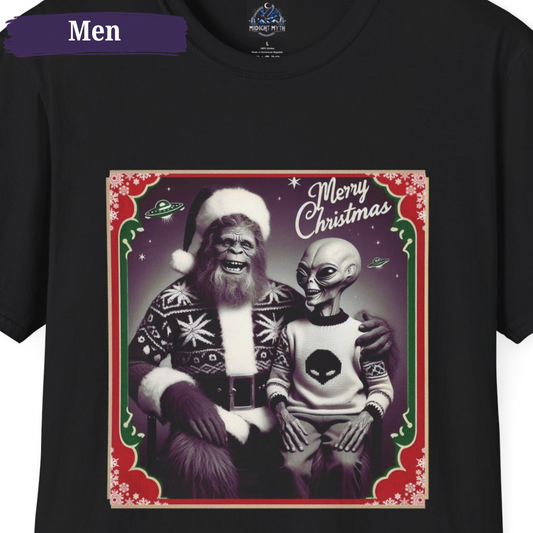 Bigfoot & Alien Holiday Magic Men 's Short Sleeve Christmas Shirt